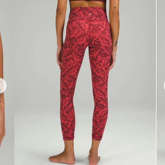 Lululemon Wunder Under High-Rise Tight 25" *Luxtreme
Spray Leaf Fireside Red - Picture 4 of 5